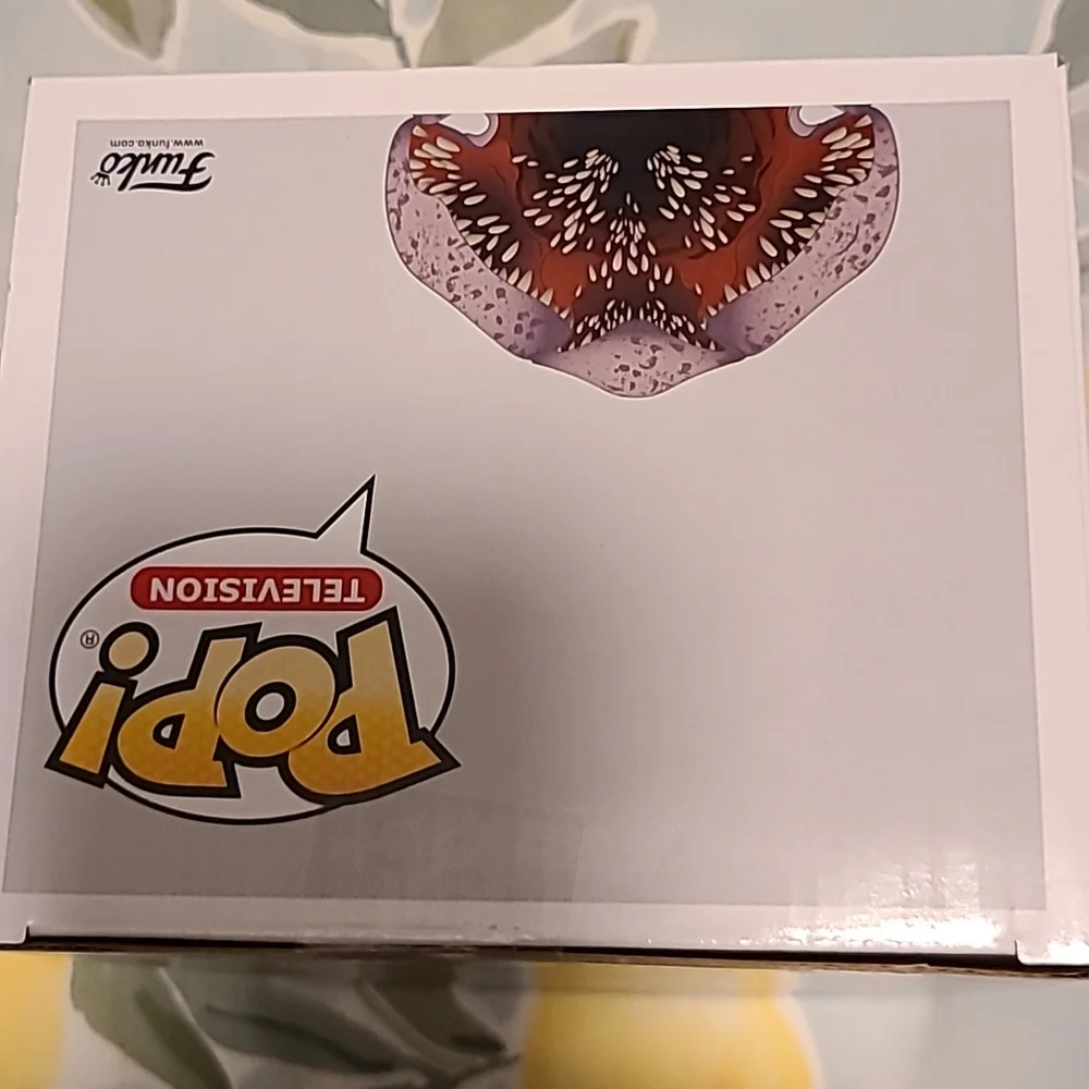 Stranger Things Funko Pop! 6" Demogorgon 602 - Picture 5 of 5